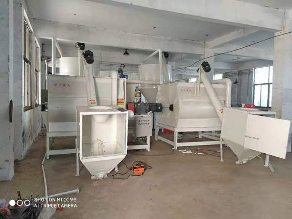 干粉砂漿設(shè)備的設(shè)備組成及其成品組成分別是怎樣的？