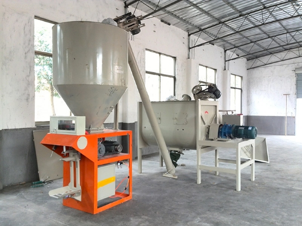 膩?zhàn)臃蹟嚢铏C(jī)有什么特點(diǎn)？